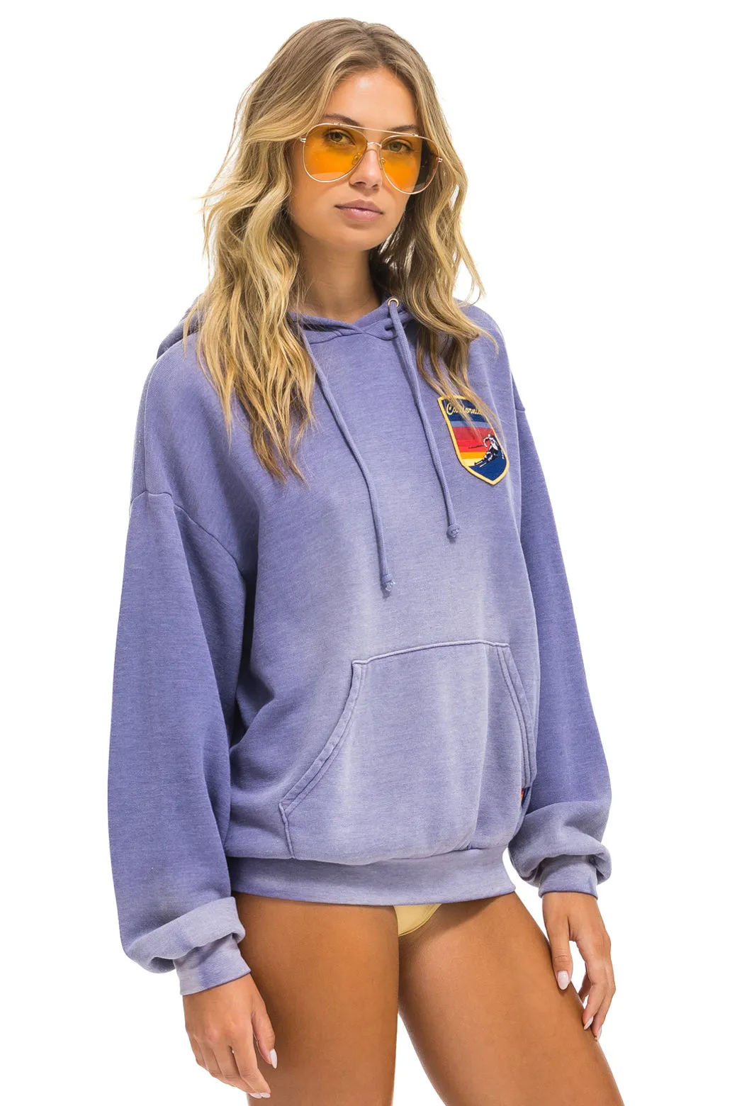 CALIFORNIA SKIER PATCH PULLOVER RELAXED HOODIE - FADED GRAPE