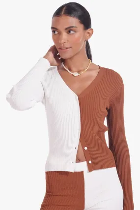 CARGO SWEATER | TAN WHITE