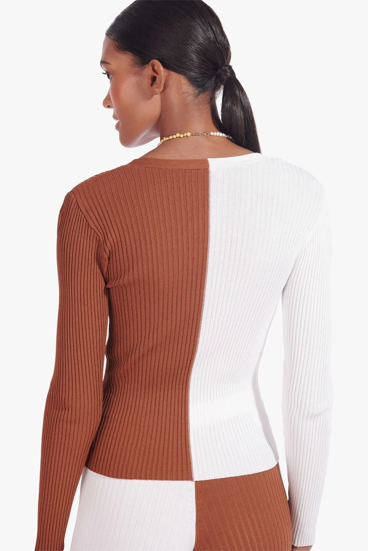 CARGO SWEATER | TAN WHITE