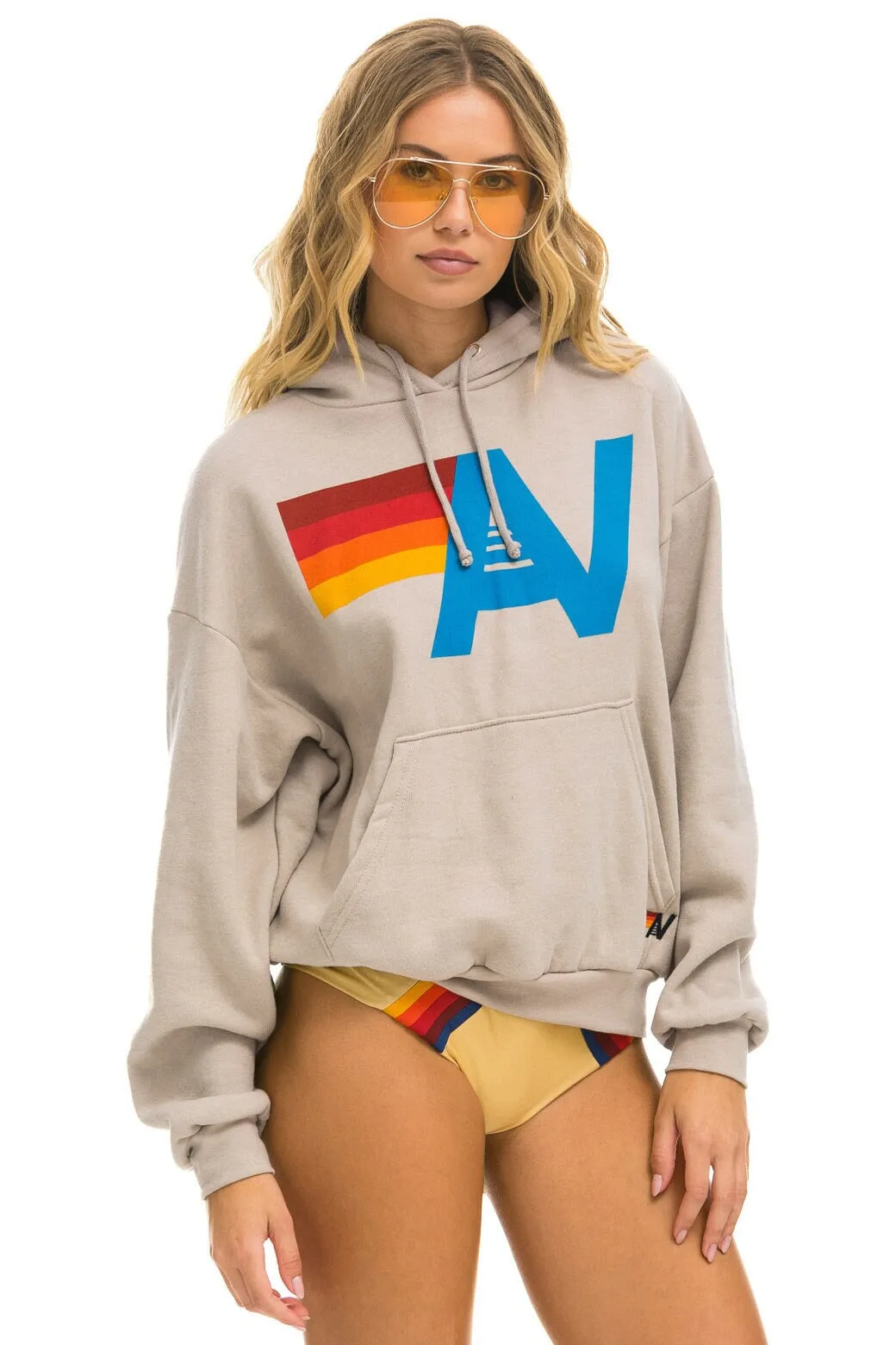 LOGO PULLOVER RELAXED HOODIE - SAND