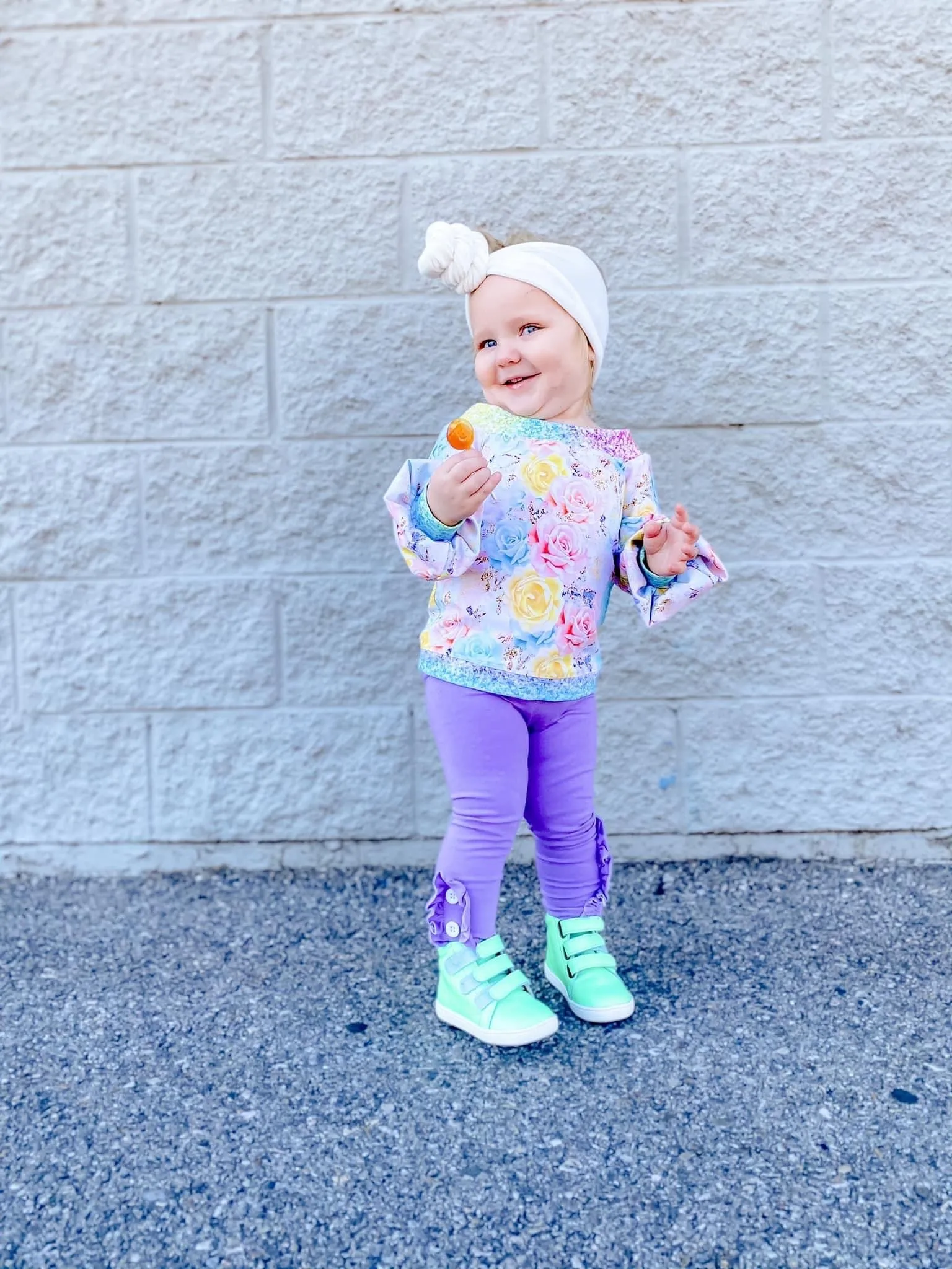 Purple Ruffle Button Leggings