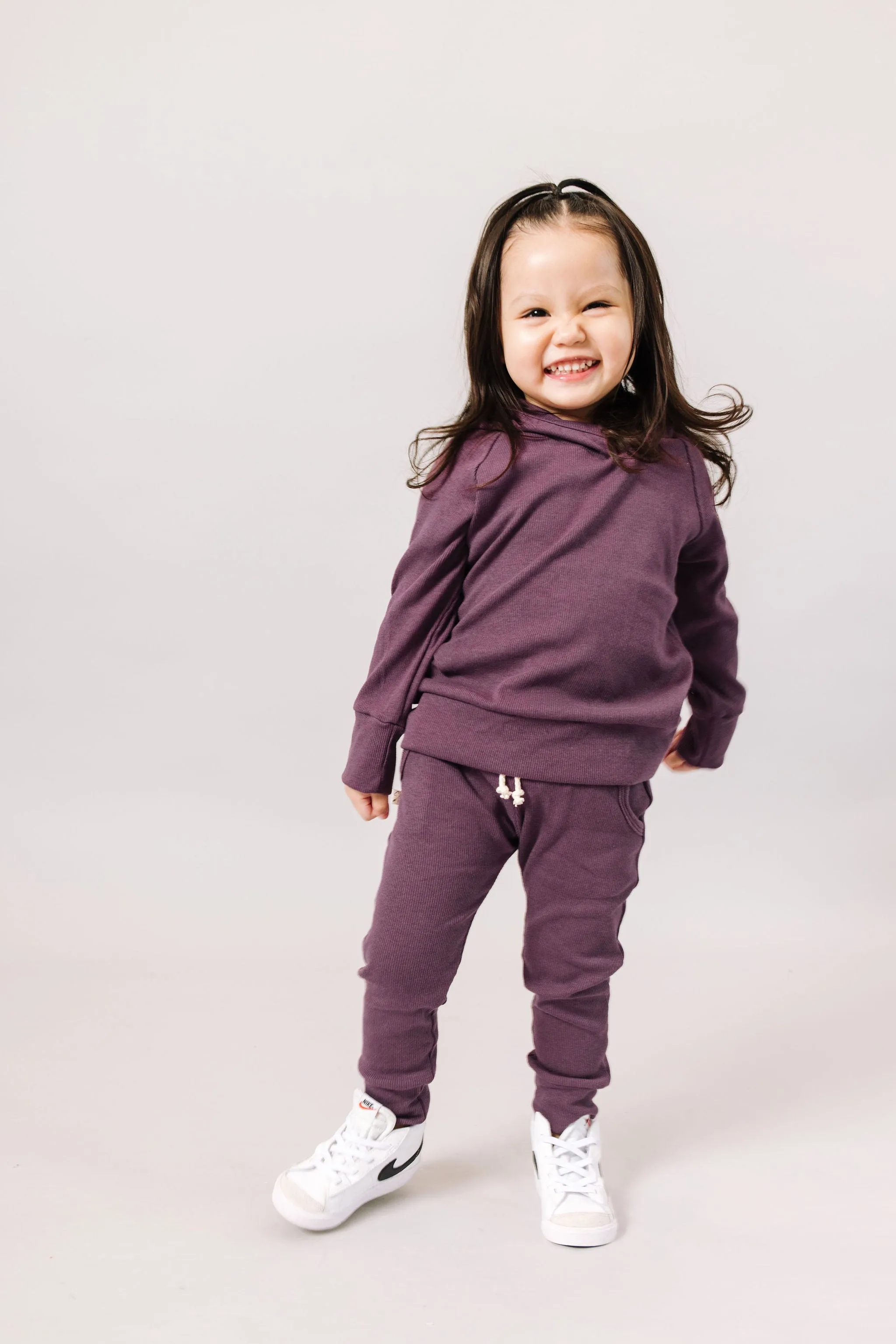 rib knit jogger - black plum